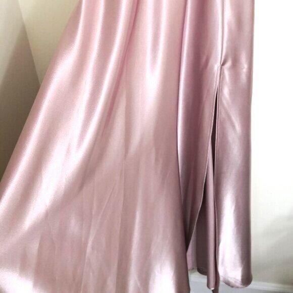 David’s Bridal Speechless Gown Size 5 - Picture 3 of 8